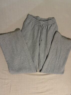 TNA Cozy Fleece Boyfriend Fit Wide-Leg Sweatpants